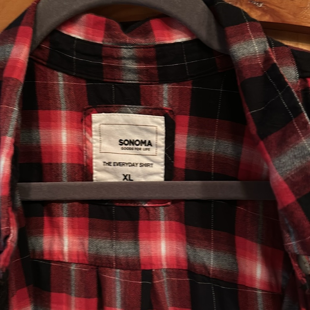 The Everyday Shirt - Picture 2 of 4